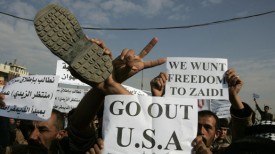 bush-shoe-protest-iraq-throw