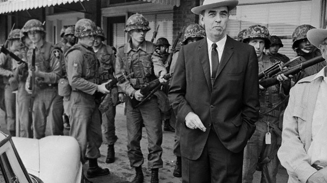 Koch Family & The Tea Bagger Loonies 1961-2009: JFK Faced Exact Same Crazy Rightwing Billionaire Family As Obama