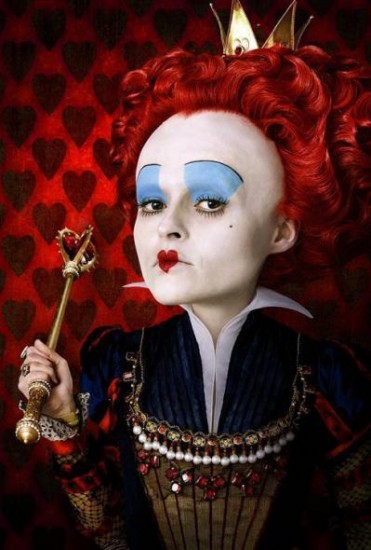 Officially-Released-Image-of-Helena-as-The-Red-Queen-in-Tim-Burton-s-Alice-In-Wonderland-helena-bonham-carter-6794446-490-725