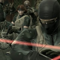 Review: Enter the Madness of Solid Snake with "Metal Gear Solid 4"